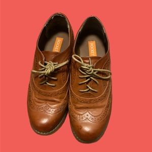 Women’s Lace Up Oxfords